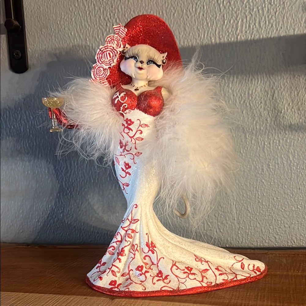 Margaret Le Van Alley Cat “Meow West”